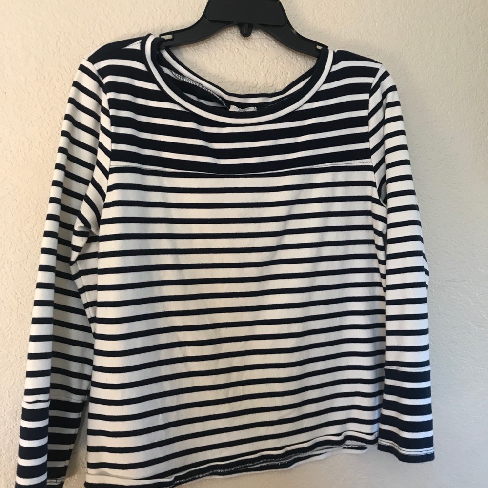 Navy blue/White long sleeve